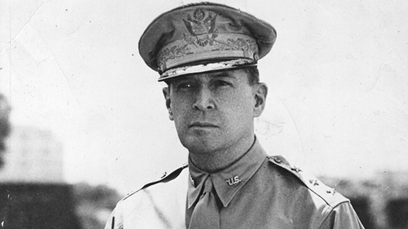 General of the Army Douglas MacArthur Receives Thayer Award