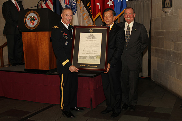 2013 Distinguished Graduate Award Recipients