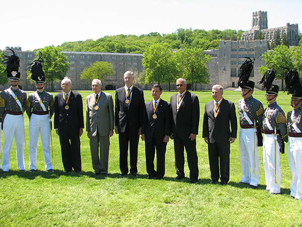 2009 Distinguished Graduate Award Recipients