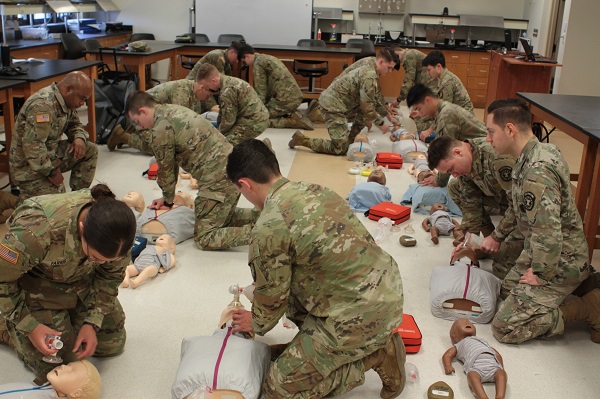 West Point Pre-Medical Society Receives CPR & AED Training