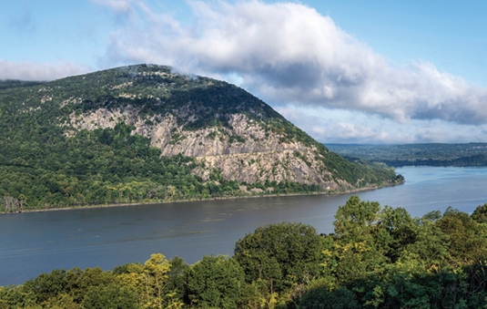 Storm King Mountain