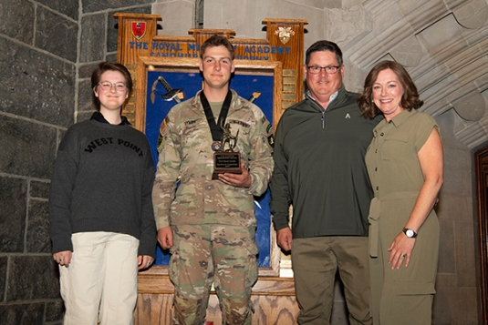 Tom Surdyke Leadership Award presented to CDT Evan Symes '24