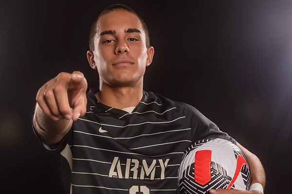 Men’s Soccer’s CDT Minzey Named Patriot League Rookie of the Week
