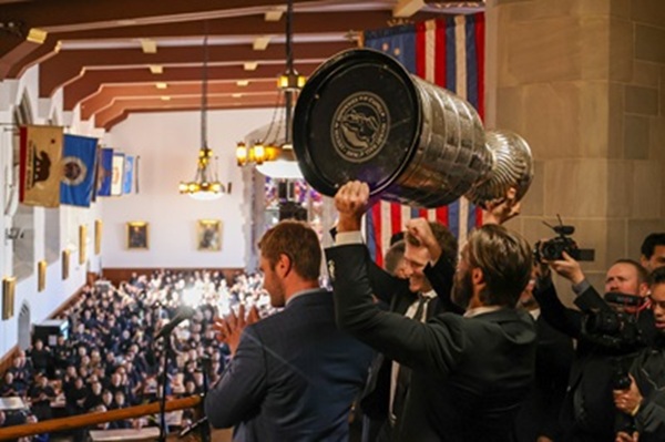 Panthers Owner Viola ’77 Brings the Stanley Cup Back to West Point
