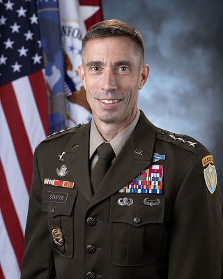 LTG Stanton ’95 Takes Command of DISA, JFHQ-DODIN