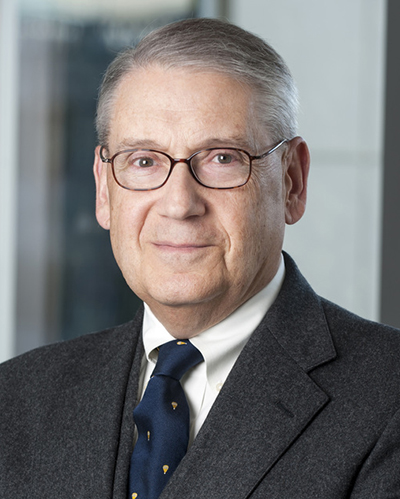 Smith ’66 Receives National Law Journal’s 2024 Lifetime Achievement Award