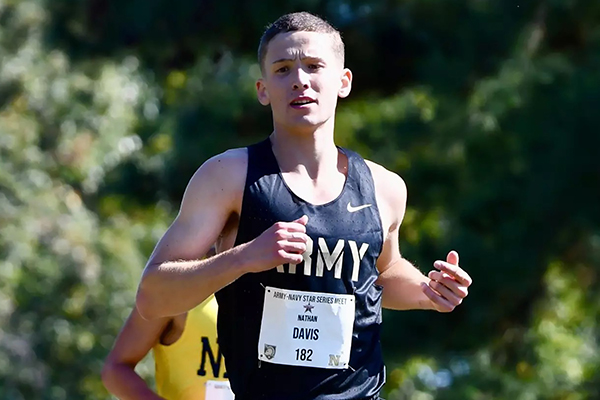 Davis Completes Campaign at NCAA Cross Country Championships