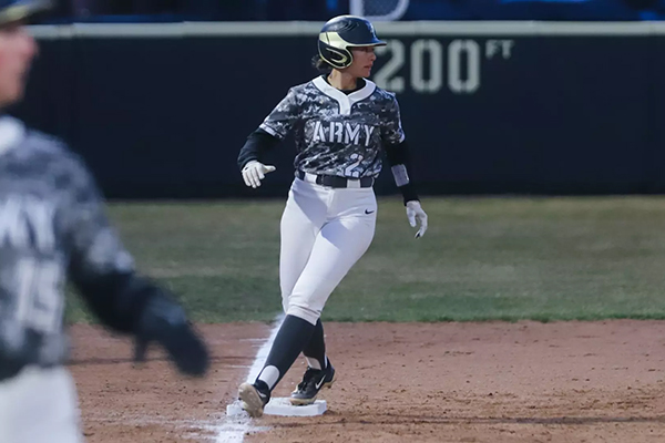 Army Softball Extends Winning Streak to Six Games in Sweep Against Rider