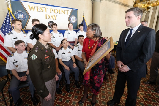 New York State Senate Leader Andrea Stewart-Cousins joins Senator James Skoufis in presenting a resolution to Colonel Khanh Diep (USMA Chief of Staff) and cadets