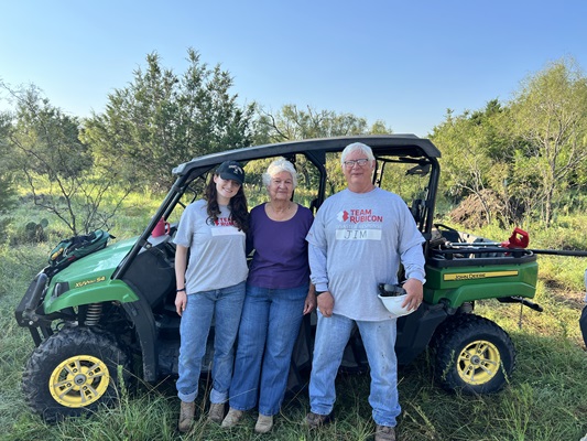 CDT Doyna ’26 Grips Hands With Veterans to Support Texas After Flooding