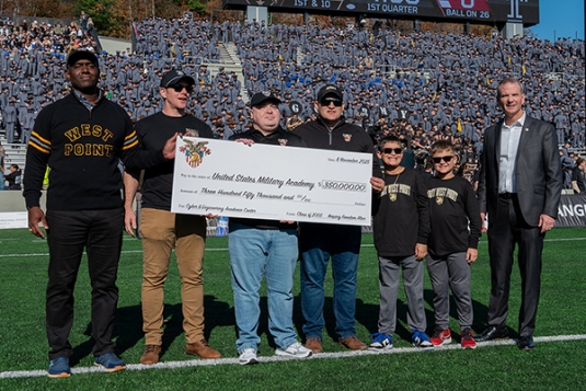 USMA Class of 2005 Presenting a check to the Academy at Saturday's Army Football game