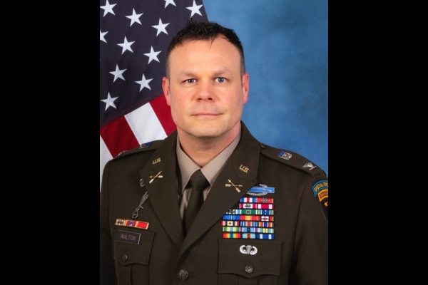 COL Kyle Walton ’01 Receives the 2025 Nininger Award 